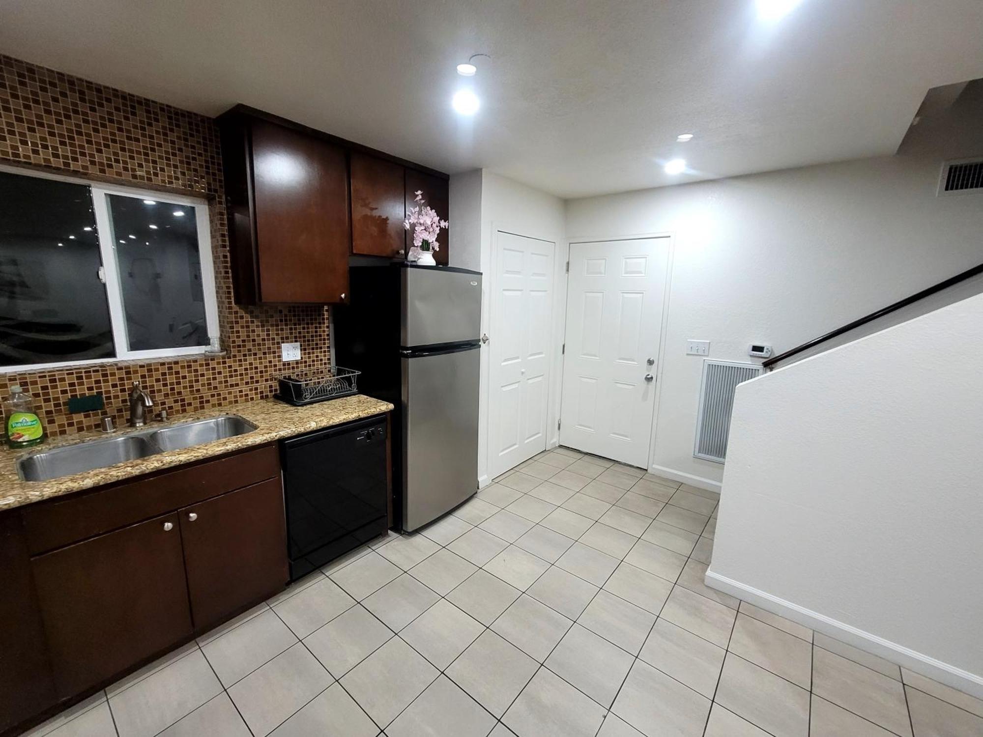 4 Bedrooms & 2.5 Bathrooms In La Los Angeles Kültér fotó