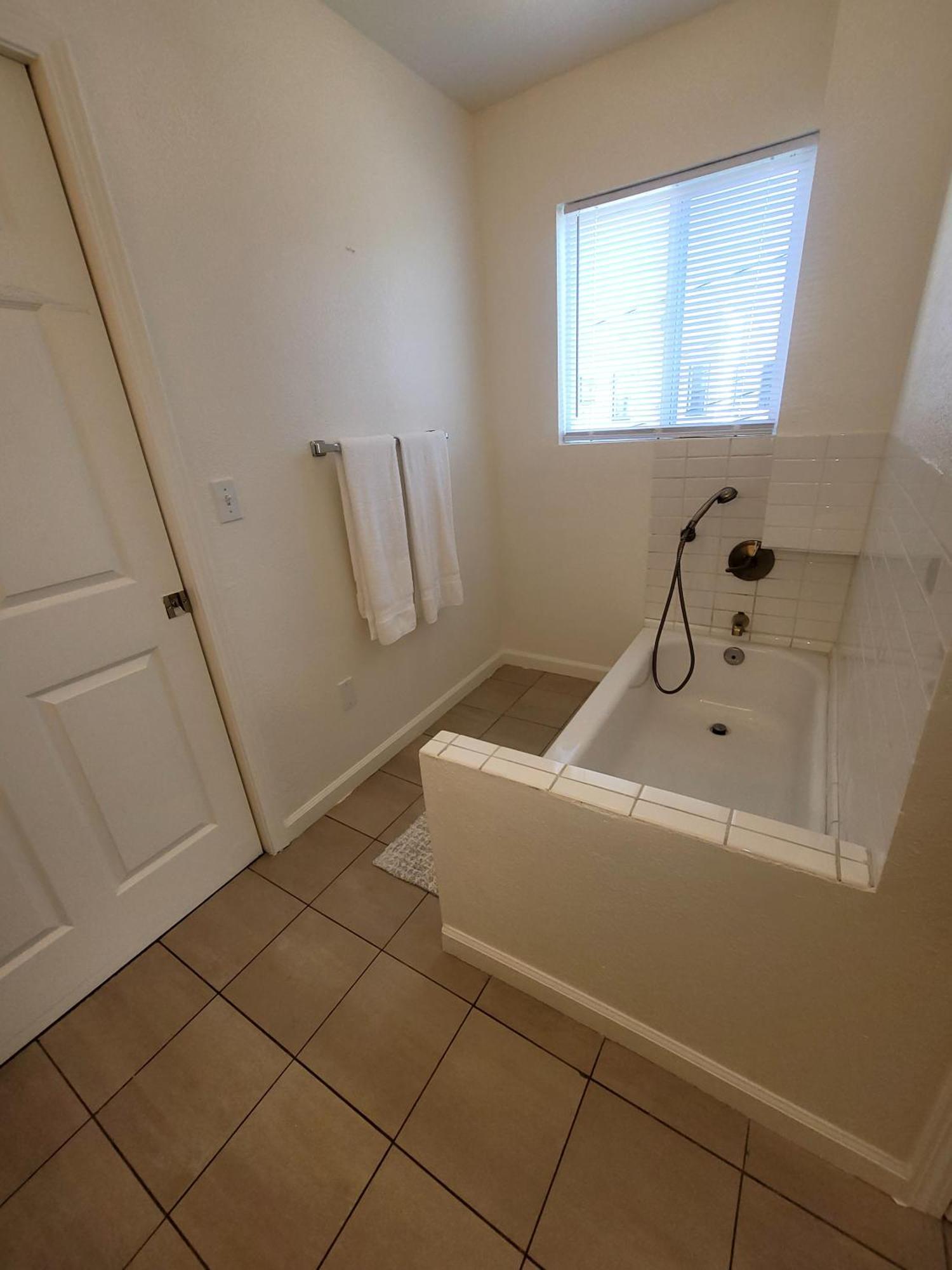 4 Bedrooms & 2.5 Bathrooms In La Los Angeles Kültér fotó