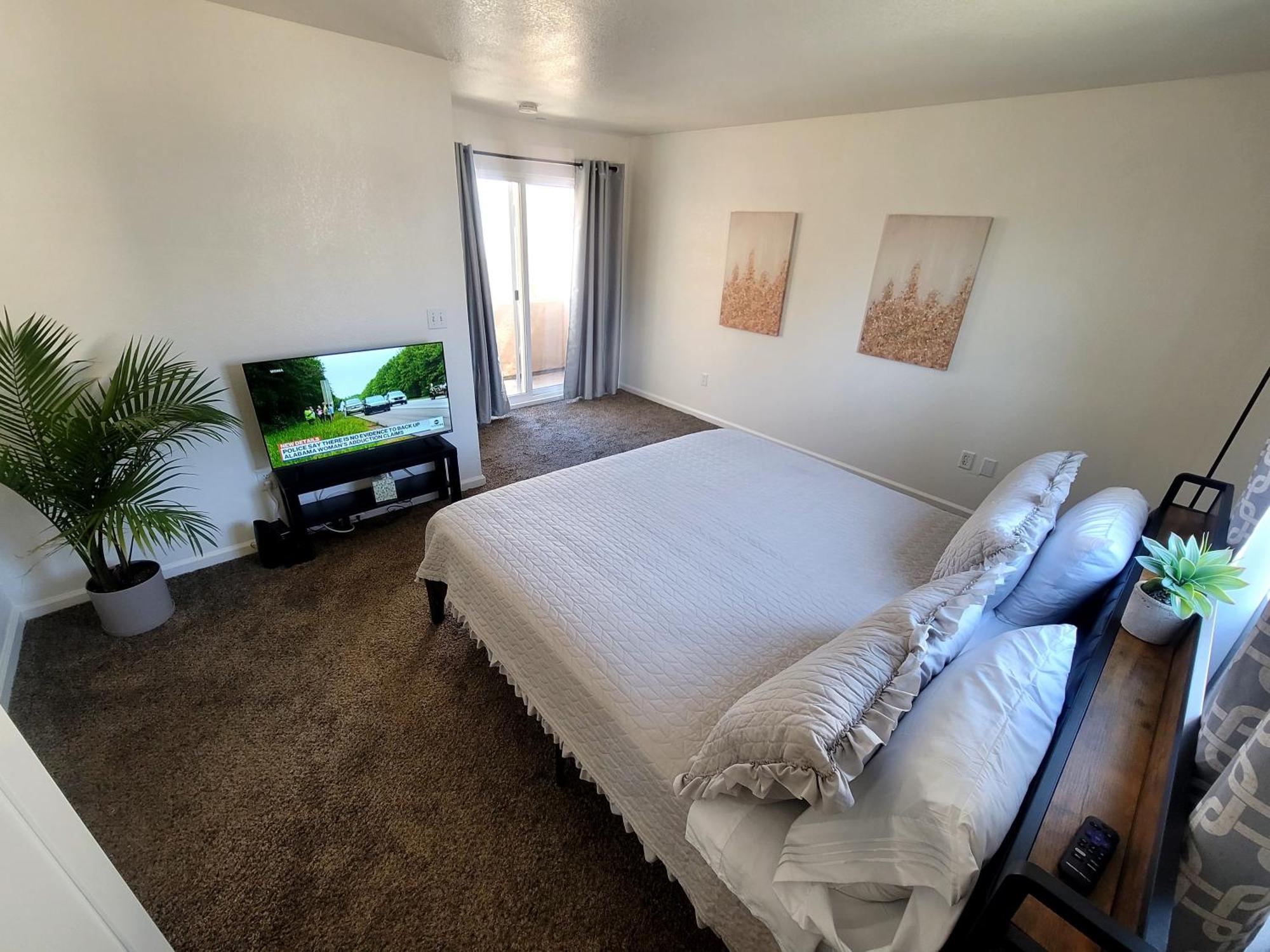 4 Bedrooms & 2.5 Bathrooms In La Los Angeles Kültér fotó